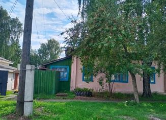 Продаю 2-ком. квартиру, 48.8 м2, Артёмовский, улица Коммунаров, 11