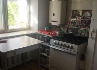 Продается трехкомнатная квартира, 55.5 м2, Сызрань, улица Кирова, 68