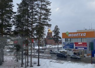 2-ком. квартира на продажу, 53.5 м2, поселок городского типа Рефтинский, Юбилейная улица, 10