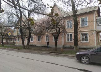 2-ком. квартира на продажу, 50 м2, Каменск-Шахтинский, улица Освобождения, 6