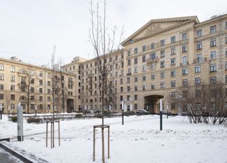 Продается 2-комнатная квартира, 53.4 м2, Санкт-Петербург, Суворовский проспект, 61, Суворовский проспект