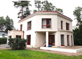 Продается дом, 200 м2, село Весёлое, улица Мира