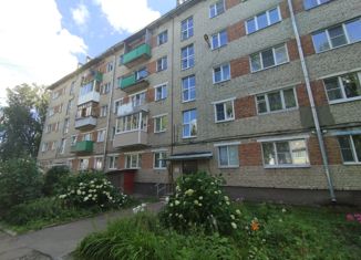 Продается 2-комнатная квартира, 44.8 м2, Кольчугино, улица Мира, 2