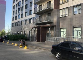 Продам 1-комнатную квартиру, 46 м2, посёлок Мурино, проспект Авиаторов Балтики, 9