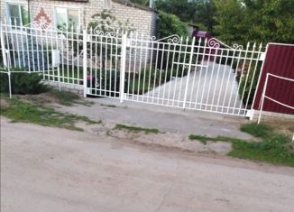 Продается дом, 104 м2, село Абганерово, улица 50 лет ВЛКСМ