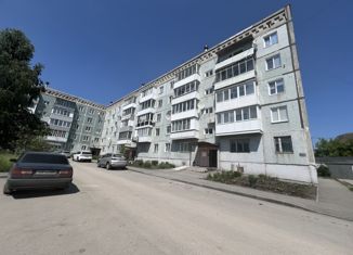 Продам двухкомнатную квартиру, 52 м2, Белово, 3-й микрорайон, 95