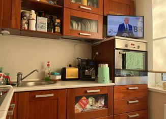 Продажа трехкомнатной квартиры, 57 м2, Москва, улица Тёплый Стан, 14/2, метро Тропарёво