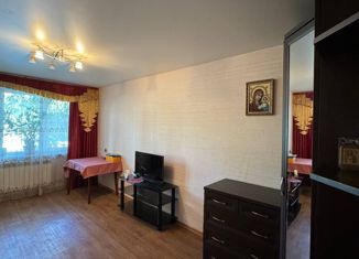 3-комнатная квартира на продажу, 63.5 м2, Нижний Новгород, метро Ленинская, улица Адмирала Макарова, 6к2
