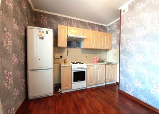 Сдается в аренду 3-ком. квартира, 81 м2, Москва, Пятницкое шоссе, 12к2, район Митино