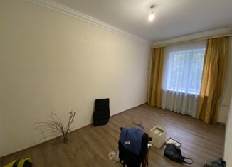 Продам двухкомнатную квартиру, 44 м2, Армавир, улица Урицкого, 146