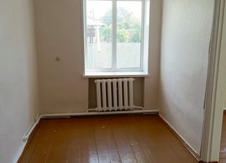 Продам 2-комнатную квартиру, 35 м2, Ставропольский край, улица Ленина, 84