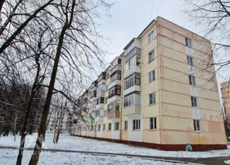 Продаю 3-комнатную квартиру, 60 м2, рабочий посёлок Киевский, рабочий посёлок Киевский, 9