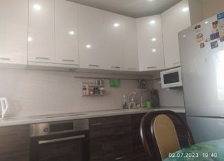 Продам 2-комнатную квартиру, 45.9 м2, Нижний Новгород, улица Коммуны, 18, улица Коммуны