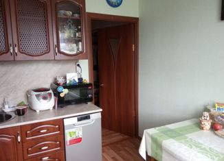 Продам двухкомнатную квартиру, 53.2 м2, Курган, улица Макаренко, 96к1