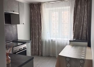 Продам 3-комнатную квартиру, 60 м2, Рязанская область, улица Разина, 32