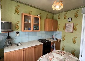 Продается 3-комнатная квартира, 65.5 м2, Самарская область, улица Маршала Жукова, 38