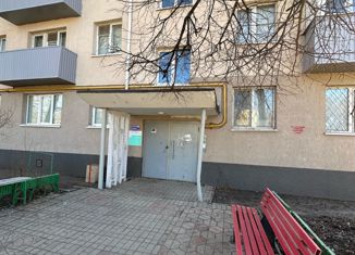Продается 2-ком. квартира, 44 м2, Альметьевск, улица Ризы Фахретдина, 39