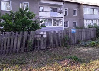 3-ком. квартира на продажу, 54 м2, село Светлоозерское, Центральная улица, 18