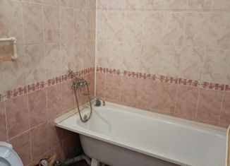 Сдаю в аренду однокомнатную квартиру, 30 м2, Губкин, улица Фрунзе, 5