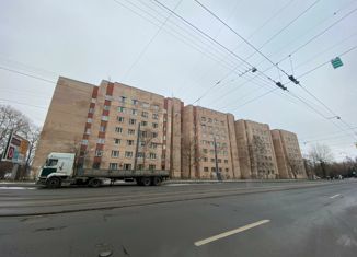 Продажа 3-ком. квартиры, 70.2 м2, Санкт-Петербург, Новочеркасский проспект, 10, метро Новочеркасская