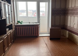 Продам 2-комнатную квартиру, 59.8 м2, поселок городского типа Кугеси, Советская улица, 76