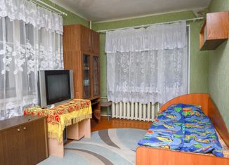 Продам однокомнатную квартиру, 30 м2, Кыштым, Боровая улица, 13