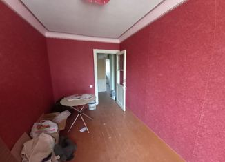 Продаю 2-комнатную квартиру, 44.2 м2, Шахты, Садовая улица, 14А