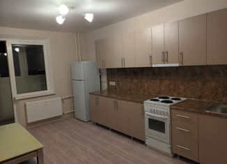 Сдаю 2-ком. квартиру, 65 м2, Ростов-на-Дону, улица Теряева, 4, ЖК Платовский