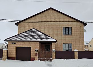 Продаю дом, 200 м2, село Нежинка, улица Садовое Кольцо, 43