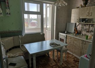 Продам двухкомнатную квартиру, 65 м2, Гулькевичи, Комсомольская улица, 174