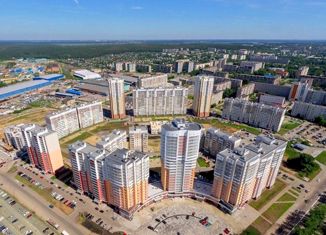 Продается трехкомнатная квартира, 70 м2, Екатеринбург, Совхозная улица, 10, метро Проспект Космонавтов