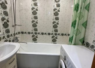 Продаю 2-ком. квартиру, 51 м2, Татарстан, проспект Сююмбике, 83