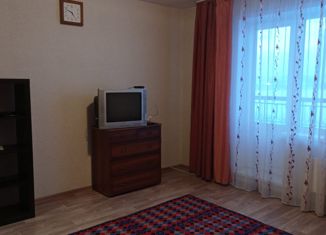 Продается 1-комнатная квартира, 40 м2, Новокузнецк, улица Анатолия Косилова, 3