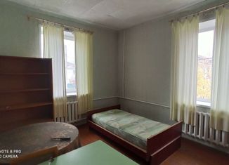 3-комнатная квартира на продажу, 67 м2, поселок городского типа Приютово, улица Парамонова, 22