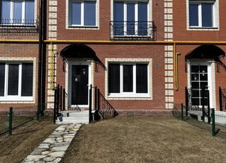 Продам таунхаус, 48 м2, посёлок Садовый, микрорайон Берёзки-3, 2