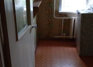 Продаю 1-ком. квартиру, 30.7 м2, Щёкино, улица Победы, 14