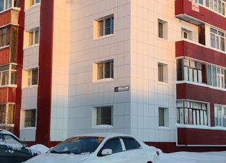 4-комнатная квартира на продажу, 83.8 м2, Тюменская область, улица Мелик-Карамова, 43
