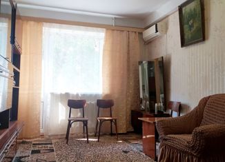 Продам 1-комнатную квартиру, 30 м2, Севастополь, улица Дмитрия Ульянова, 4, Гагаринский район