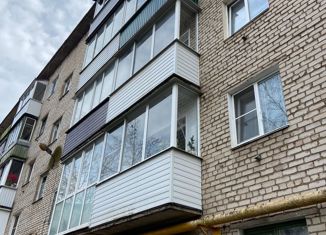 Продажа 3-ком. квартиры, 62 м2, Великие Луки, проспект Гагарина, 48Б