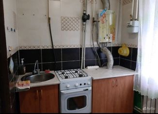 Продам двухкомнатную квартиру, 39.3 м2, посёлок городского типа Ивня, Шоссейная улица, 11