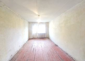 Двухкомнатная квартира на продажу, 40 м2, Белебей, улица Тукаева, 81