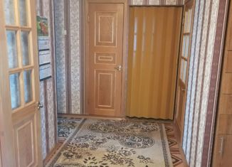 Продам четырехкомнатную квартиру, 82 м2, Темрюк, Набережная улица, 2