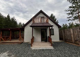 Продаю дом, 144 м2, поселок городского типа Белоярский, Изумрудная улица