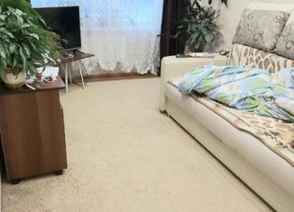 Продаю 2-ком. квартиру, 32 м2, Минусинск, улица Утро-Сентябрьское, 59