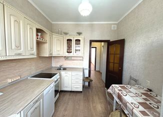 Продается 2-комнатная квартира, 54.1 м2, Нижневартовск, Омская улица, 23