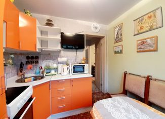 Продажа 2-ком. квартиры, 45 м2, Кемерово, улица Тухачевского, 4