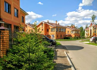 Продается таунхаус, 220 м2, деревня Рыбаки, 1-я Заповедная улица, 1