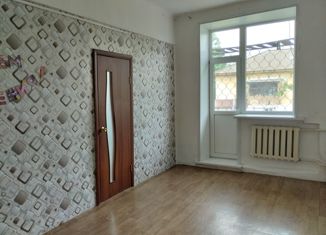 Продается 2-ком. квартира, 44.3 м2, Алтайский край, улица имени Героя Советского Союза Трофимова, 135