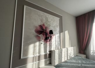 Продается 4-комнатная квартира, 107 м2, Новосибирск, метро Октябрьская, улица Кирова, 25