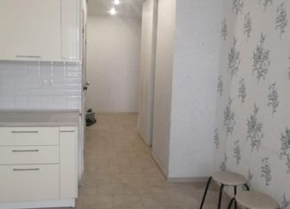 Продам трехкомнатную квартиру, 64 м2, Ольгинка, 3-й микрорайон, 1